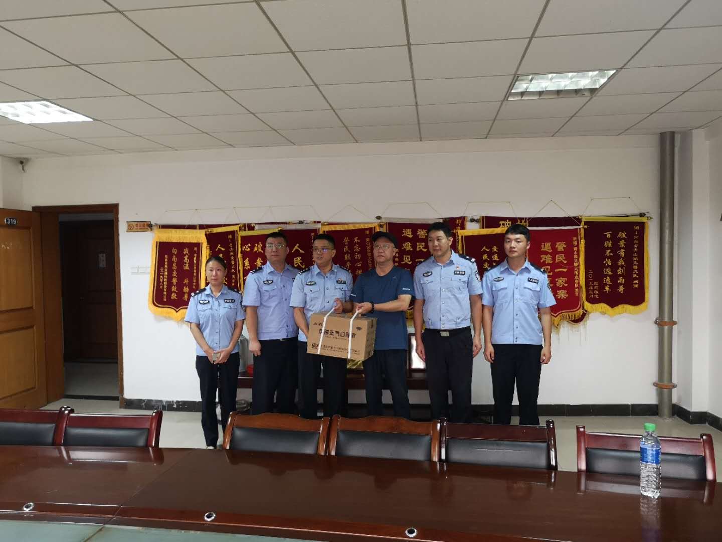 1596007795685707.jpg 6f7d7506c8b8c3d74a620592fb5eea4.jpg